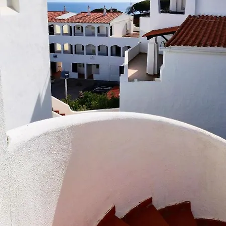 Isabel Sea View Apartment