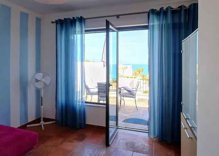 Isabel Sea View Apartament